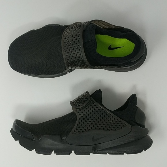 nike sock dart black womens